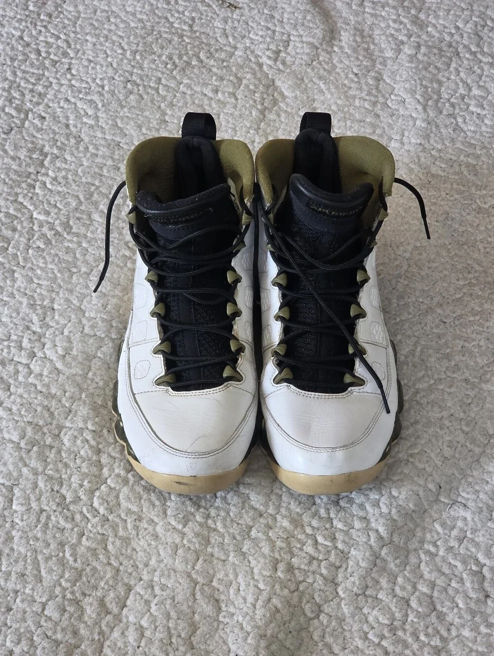 Nike Air Jordan 9 Retro Statue White Militia Green Size 10.5 Sneakers 302370-109